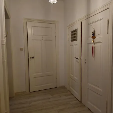 Apartment Cozy And Renovated In The Heart Of The Szczecin